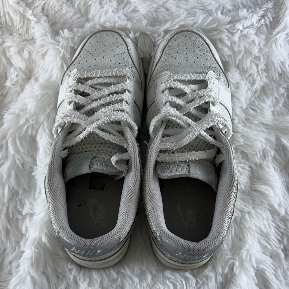 Kids White and Gray Sneakers R1
